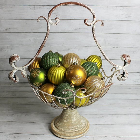 Christmas Tree Ornament Lot Shatterproof Bulbs Green Gold Chartreuse - Picture 1 of 12